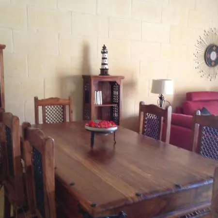 Gozo Entire With Large Pool Sea And Country Views Semesterbostad Xagħra