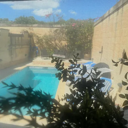 Gozo Entire With Large Pool Sea And Country Views 度假居