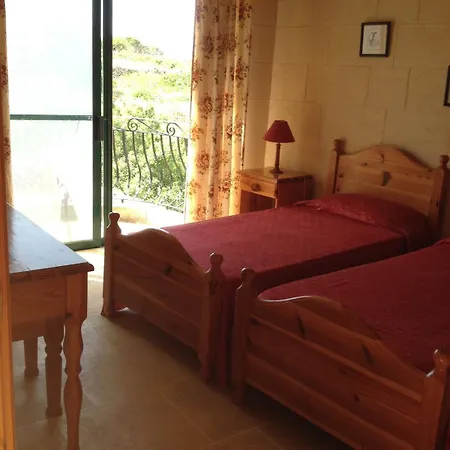 Gozo Entire With Large Pool Sea And Country Views Nyaraló Xagħra