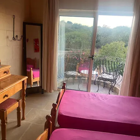 Gozo Entire With Large Pool Sea And Country Views *