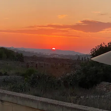 Gozo With Scenic Views And Pool * Xagħra