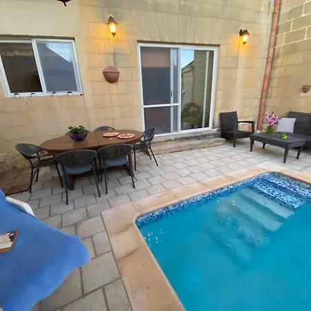 Gozo With Scenic Views And Pool Xagħra